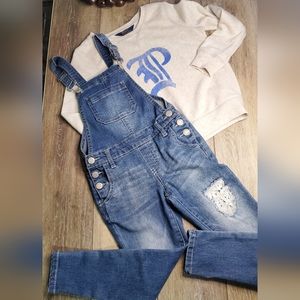 Girl's True Craft distressed med wash blue Jean overalls Size 4